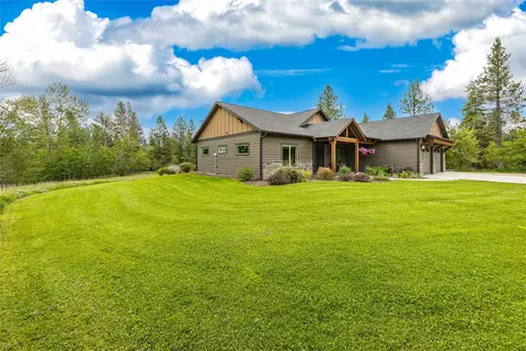 Exterior - 693 Cottonwood Rd, Hamilton, MT 59840 photo 4 of 25