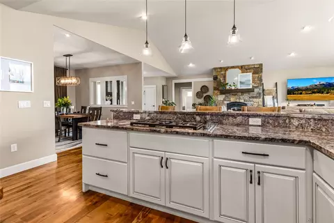 Kitchen - 693 Cottonwood Rd, Hamilton, MT 59840 photo 6 of 6