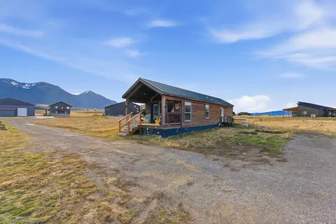 18 Luciano Dr, Eureka, MT 59917