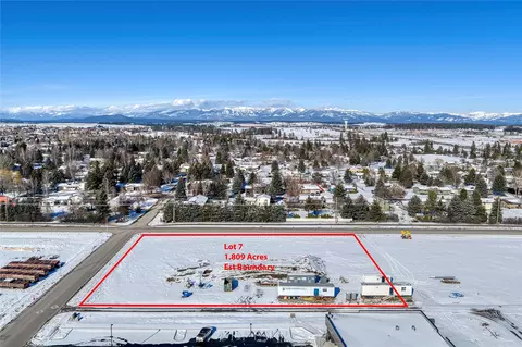 140 Timberwolf Pkwy, Kalispell, MT 59901