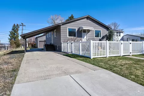 1208 Highland St, Helena, MT 59601