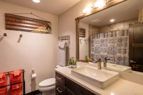 Bath - 139 E 2nd St #201, Whitefish, MT 59937 photo 3 of 6