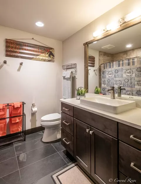 Bath - 139 E 2nd St #201, Whitefish, MT 59937 photo 1 of 6