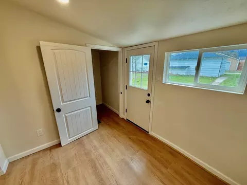 Bedroom - 307 N 5th St, Hamilton, MT 59840 photo 5 of 5