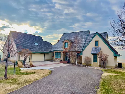 52 Spring Tree Rd, Great Falls, MT 59404