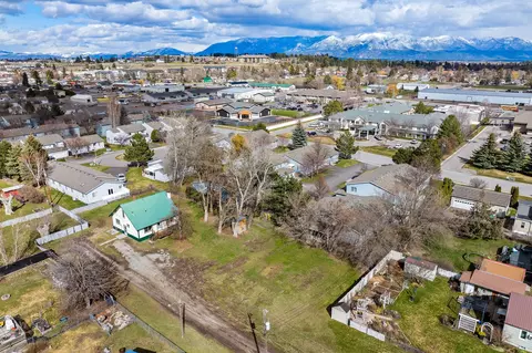 195 Two Mile Dr, Kalispell, MT 59901