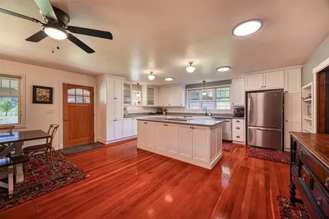 Kitchen - 8 N Cooper Ln, Cascade, MT 59421 photo 3 of 14