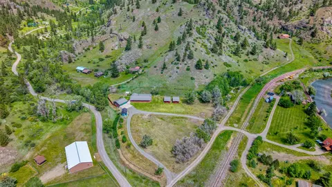 View/Area - 8 N Cooper Ln, Cascade, MT 59421 photo 2 of 11