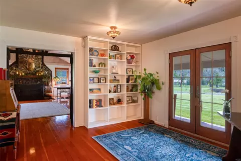 Entry Way - 8 N Cooper Ln, Cascade, MT 59421 photo 5 of 10