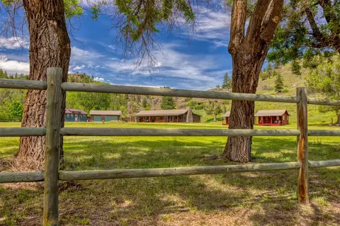 Exterior - 8 N Cooper Ln, Cascade, MT 59421 photo 28 of 30