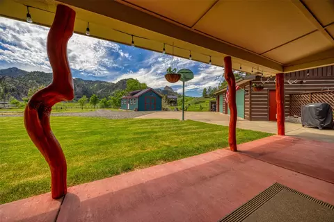 Exterior - 8 N Cooper Ln, Cascade, MT 59421 photo 4 of 30