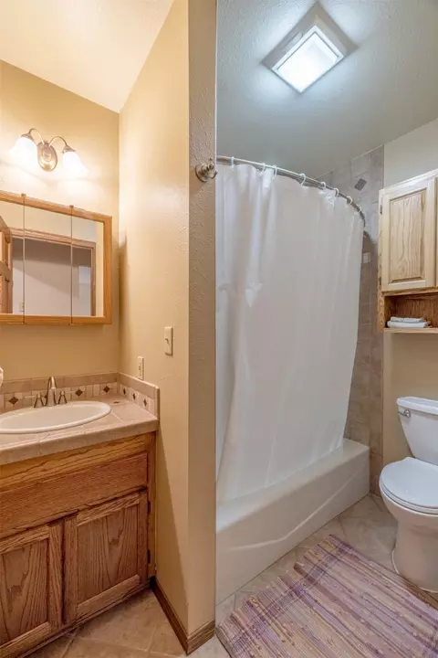 Bath - 6 Hidden Valley Dr, Clancy, MT 59634 photo 4 of 4