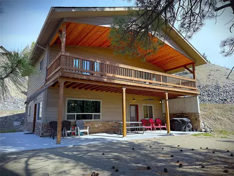 377 Delta View Dr, Eureka, MT 59917