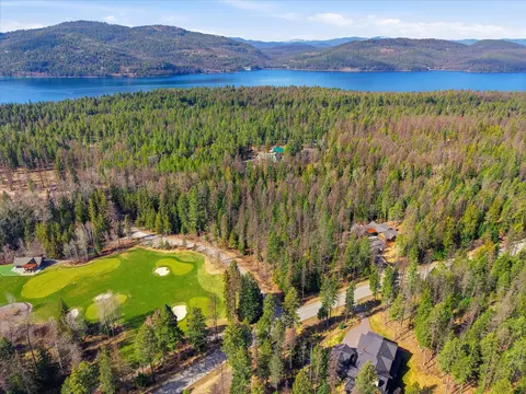 107 Kinnikinnik Cir, Whitefish, MT 59937