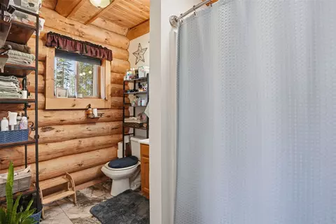 Bath - 223 E G St, Sula, MT 59871 photo 1 of 2