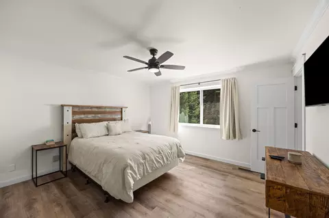 Bedroom - 620 Swan River Rd, Bigfork, MT 59911 photo 2 of 6