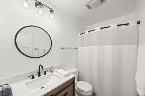 Bath - 620 Swan River Rd, Bigfork, MT 59911 photo 2 of 3