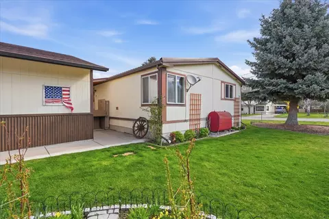 1110 5th St E, Polson, MT 59860 photo 8