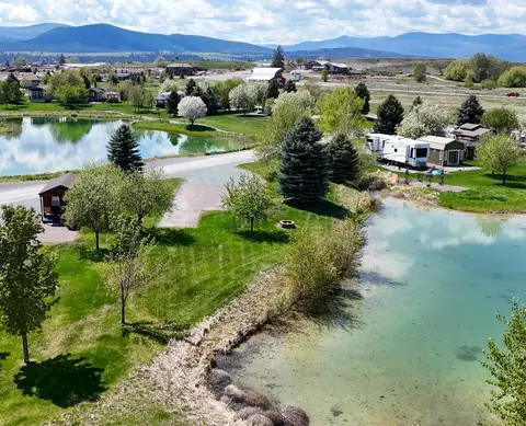 446 Kingfisher Loop, Eureka, MT 59917 photo 2