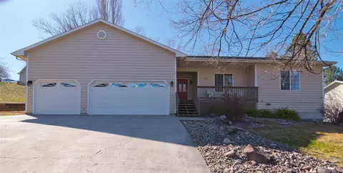 2621 Highwood Dr, Missoula, MT 59803