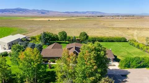 44 Shearer Rd, White Sulphur Springs, MT 59645