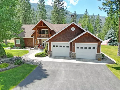 37 Mahonia Rd, Plains, MT 59859
