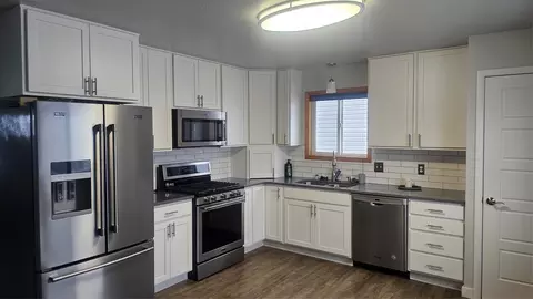 136 15th Ave NW, Great Falls, MT 59404