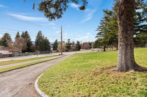Exterior - 529 Grand Dr, Bigfork, MT 59911 photo 8 of 10