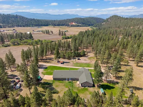 35322 Washoe Rd, Bonner, MT 59823