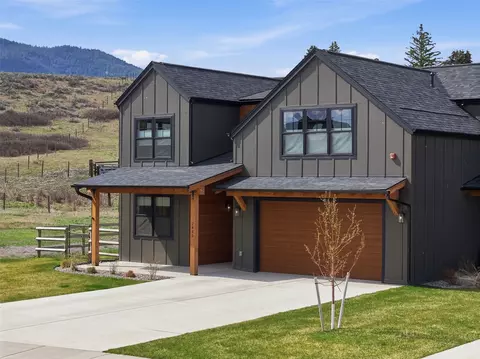 2445 Pale Evening Ct, Missoula, MT 59808