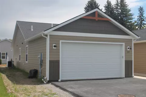 32 Mackin Ct, Kalispell, MT 59901