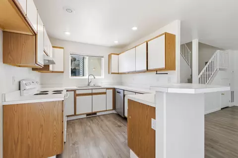 Kitchen - 111 Bing Ct, Kalispell, MT 59901 photo 1 of 2