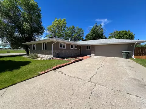 1233 Adobe Dr, Great Falls, MT 59404