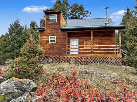 30 Bunks Trl, Ennis, MT 59729