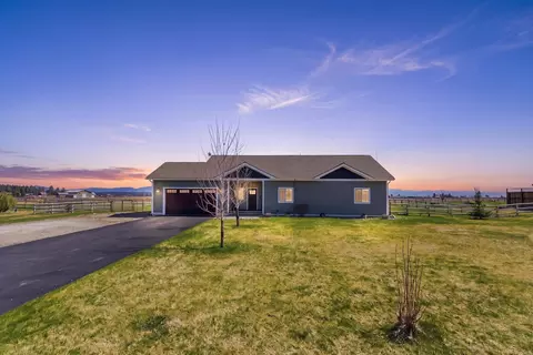 253 Lost Creek Ln, Kalispell, MT 59901