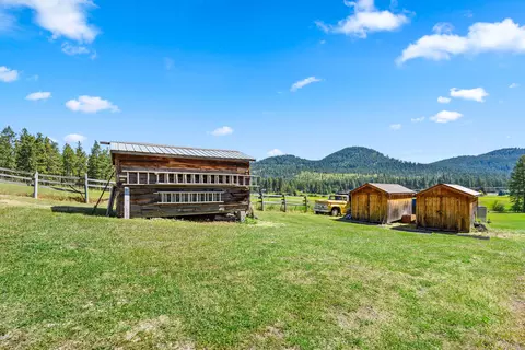 Exterior - 33676 Hilltop Ter, Bigfork, MT 59911 photo 16 of 20