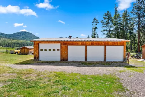 Exterior - 33676 Hilltop Ter, Bigfork, MT 59911 photo 15 of 20