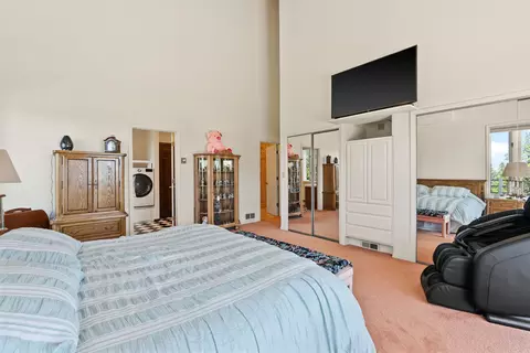 Bedroom - 33676 Hilltop Ter, Bigfork, MT 59911 photo 2 of 4