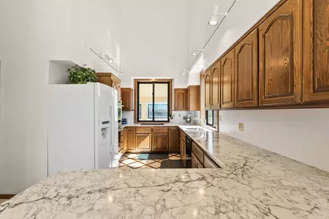 Kitchen - 33676 Hilltop Ter, Bigfork, MT 59911 photo 1 of 3