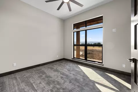 Bedroom - 110 Paradise Loop, Eureka, MT 59917 photo 8 of 9
