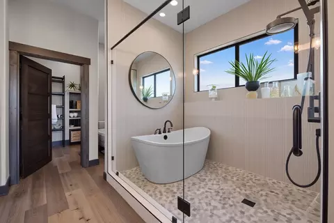 Bath - 110 Paradise Loop, Eureka, MT 59917 photo 1 of 7