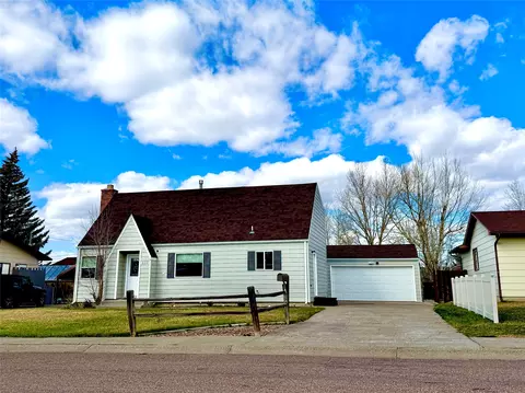629 35th Ave NE, Great Falls, MT 59404