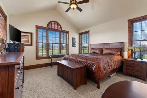 Bedroom - 1363 Lake Pointe Dr, Bigfork, MT 59911 photo 1 of 5