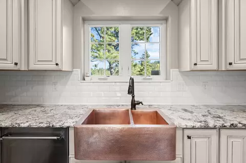 Kitchen - 6 Bugle Rd, Clancy, MT 59634 photo 3 of 5