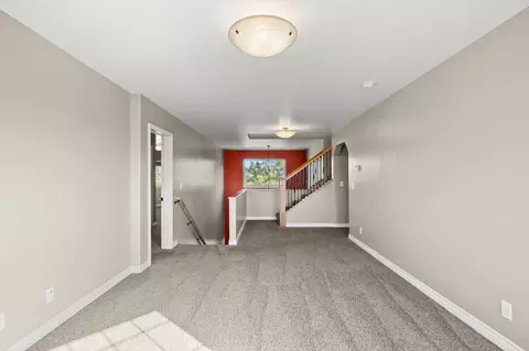 Living - 6 Bugle Rd, Clancy, MT 59634 photo 5 of 6