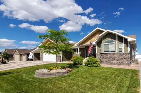 3605 12th St NE, Great Falls, MT 59404