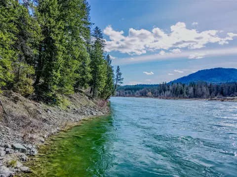 Nhn Kootenai River Road, Troy, MT 59935
