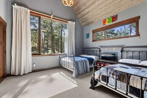 Bedroom - 37 Keel Ct, Eureka, MT 59917 photo 4 of 13