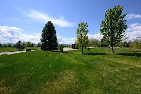 438 Kingfisher Loop, Eureka, MT 59917 photo 12