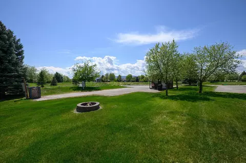 438 Kingfisher Loop, Eureka, MT 59917 photo 17
